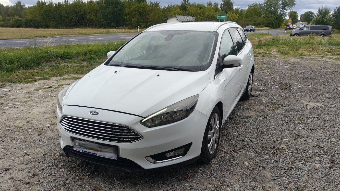 FORD FOCUS 1.0 TURBO TITANIUM KOMBI