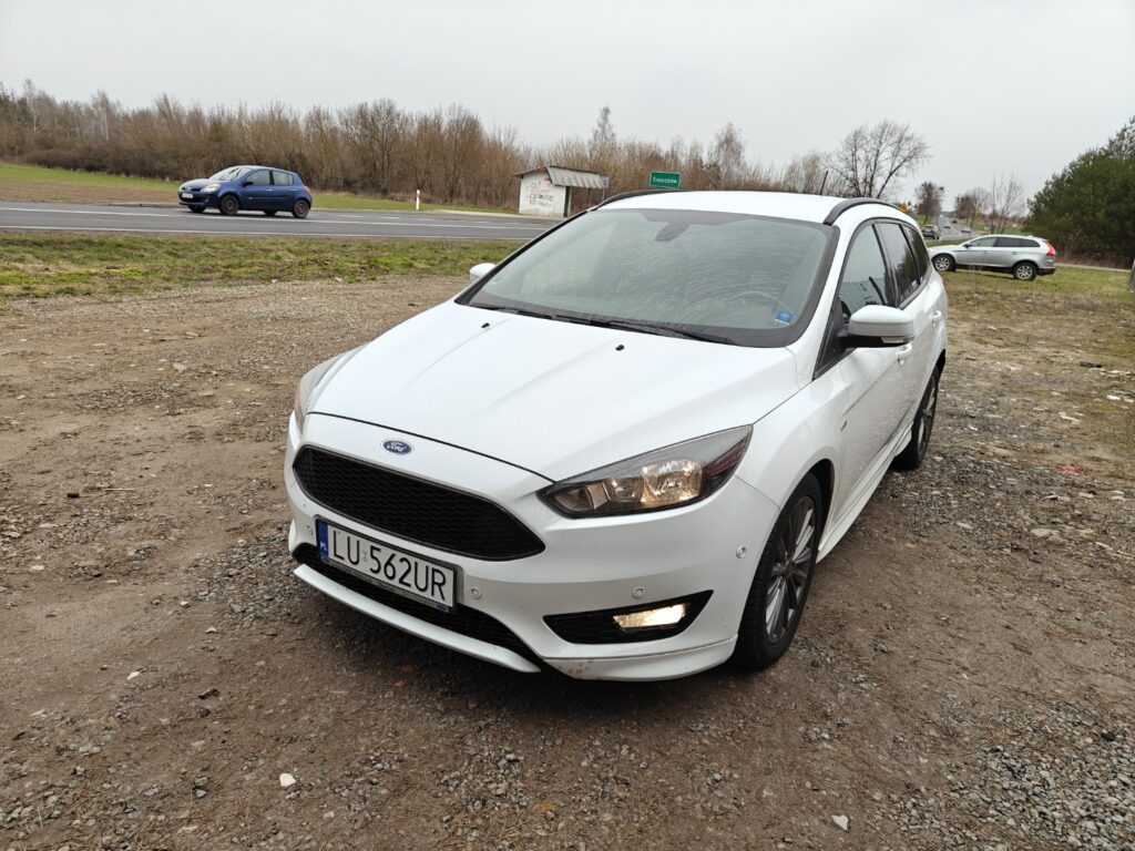 FORD FOCUS 1.5 TURBO ST-LINE TYLKO 127TYS.KM